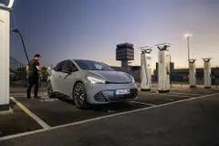España supera los 56.000 puntos de recarga para coches eléctricos, aunque la red sigue siendo insuficiente