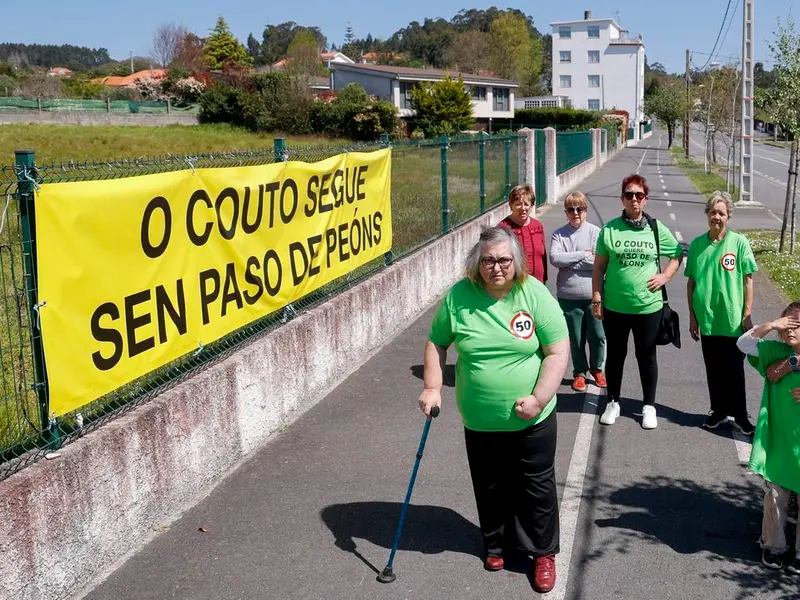 Oleiros solicita a la Xunta la pintura de un paso de peatones en O Couto