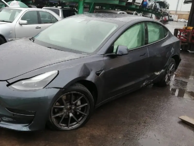 Los retos del reciclaje de vehículos eléctricos en España al final de su vida útil