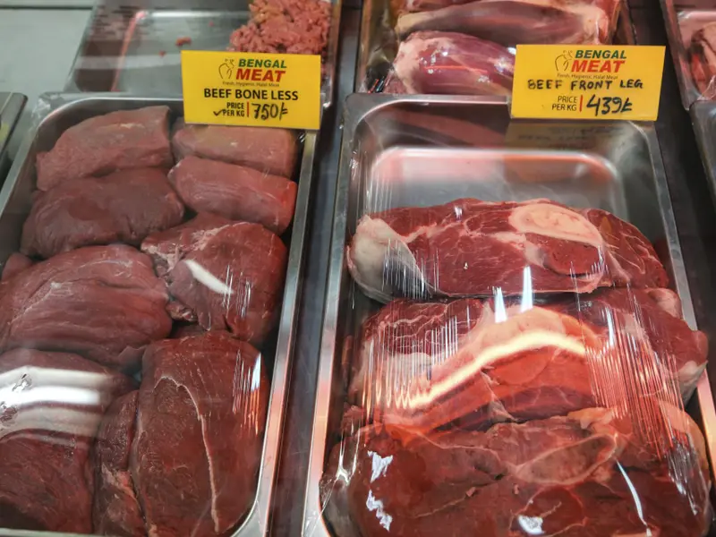 El 98% de las promesas medioambientales de empresas cárnicas y lácteas son ecopostureo, según estudio