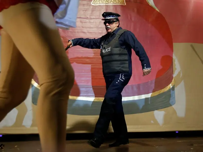 El PSOE de Oleiros recauda 1,50 euros para el disfraz del alcalde