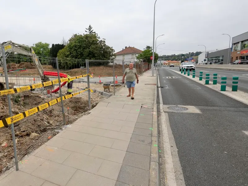 Nueva calle en Perillo y Montrove mejora la accesibilidad y urbanización