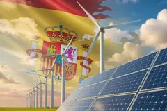 La energía solar en España enfrenta precios bajos y retos de canibalización