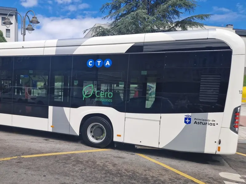 Asturias estrena su primer autobús eléctrico para mejorar la movilidad sostenible