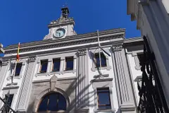 Condenan a prisión a un hombre por estafar 45.000 euros en Oleiros