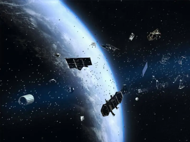 La creciente basura espacial exige regulación para evitar colisiones en el espacio